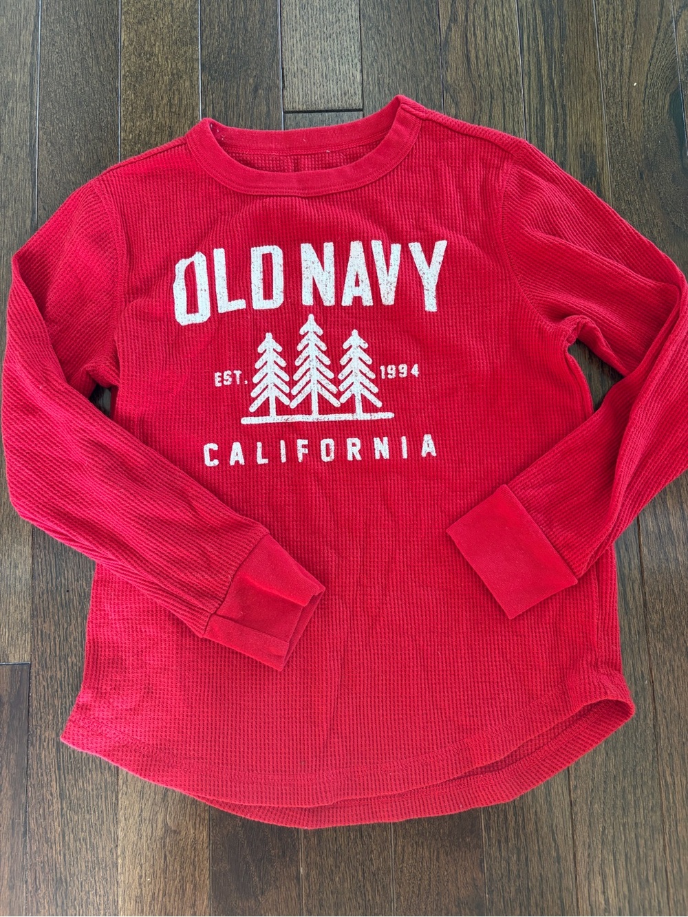 Old Navy Red Long-Sleeve Waffle Knit California Graphic Tee